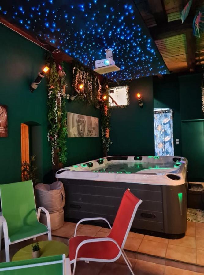 Villa Maelio Jacuzzi Sauna Et Salle De Jeux - Privatif Saint-Maurice  المظهر الخارجي الصورة