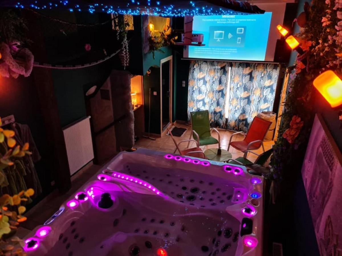 Villa Maelio Jacuzzi Sauna Et Salle De Jeux - Privatif Saint-Maurice  المظهر الخارجي الصورة