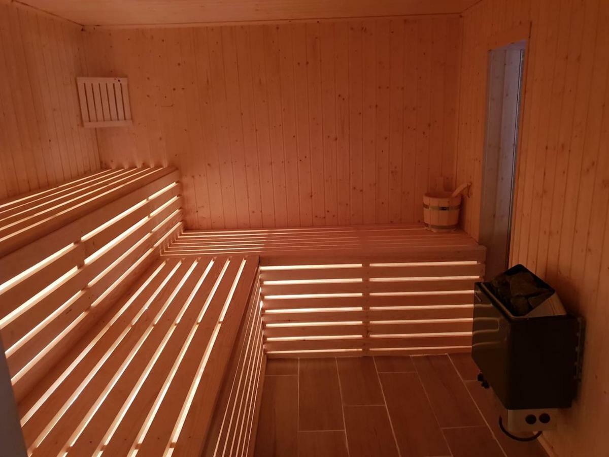 Villa Maelio Jacuzzi Sauna Et Salle De Jeux - Privatif Saint-Maurice  المظهر الخارجي الصورة